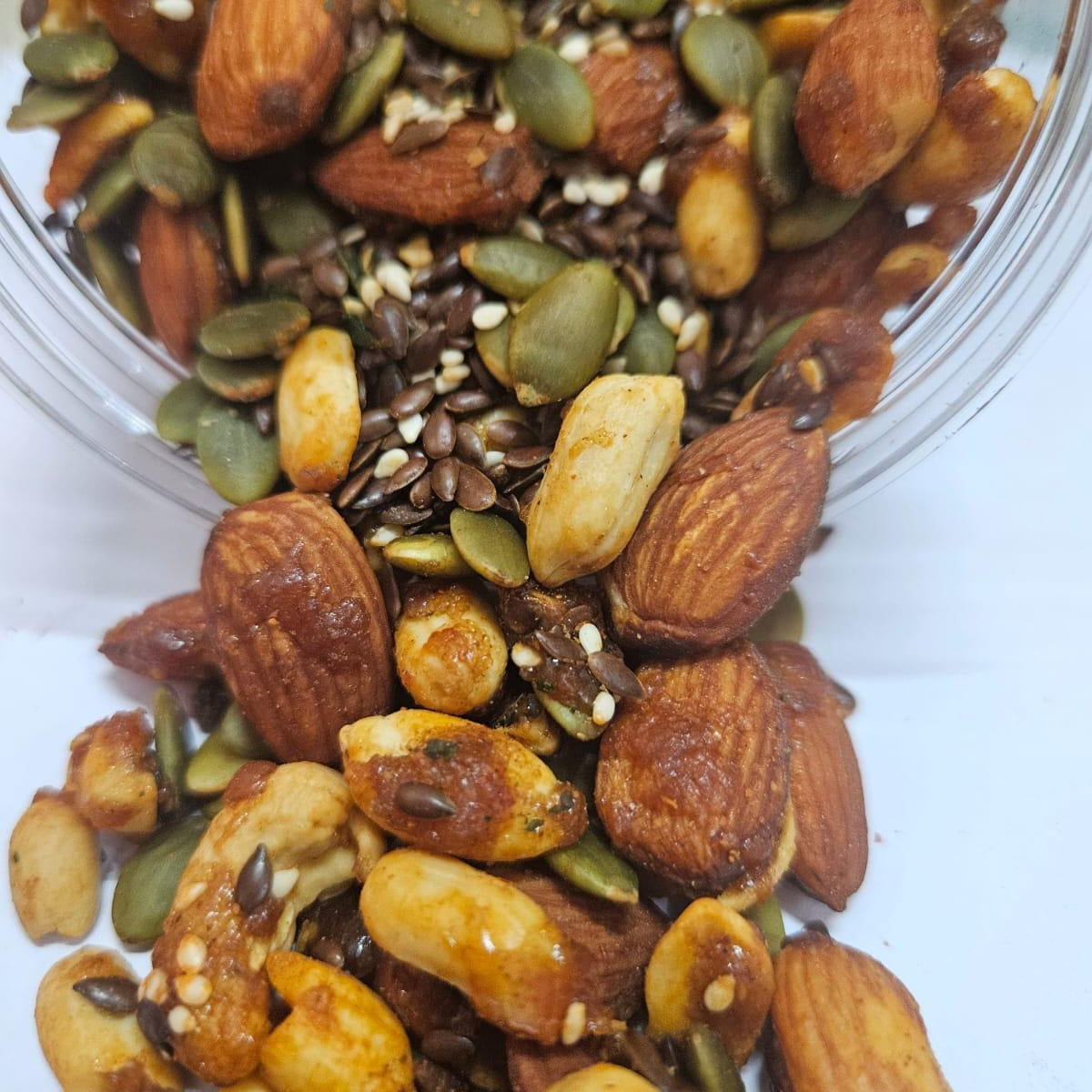 Dates, Nuts, Curry Leaf Mixture (250 gms)