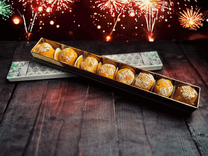 Motichoor Laddoo (9 pcs)